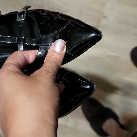 SAINT LAURENT YSL BLACK PATENT STRAPPY ANKLE STRAP EUC BADAZZ 39.5 SHOES - Picture 10 of 11